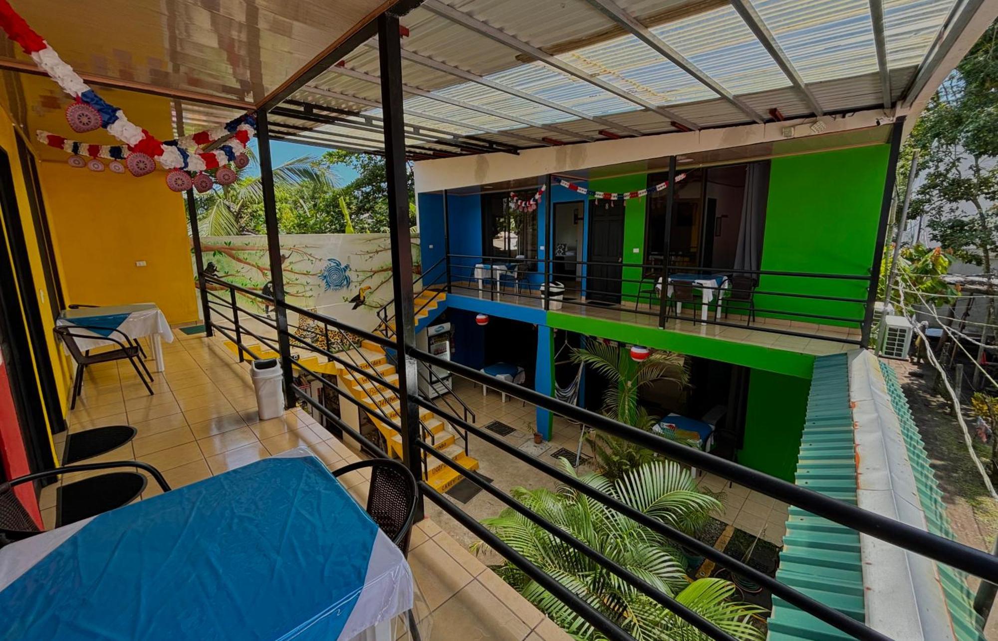 Carey Lodging Tortuguero Eksteriør bilde